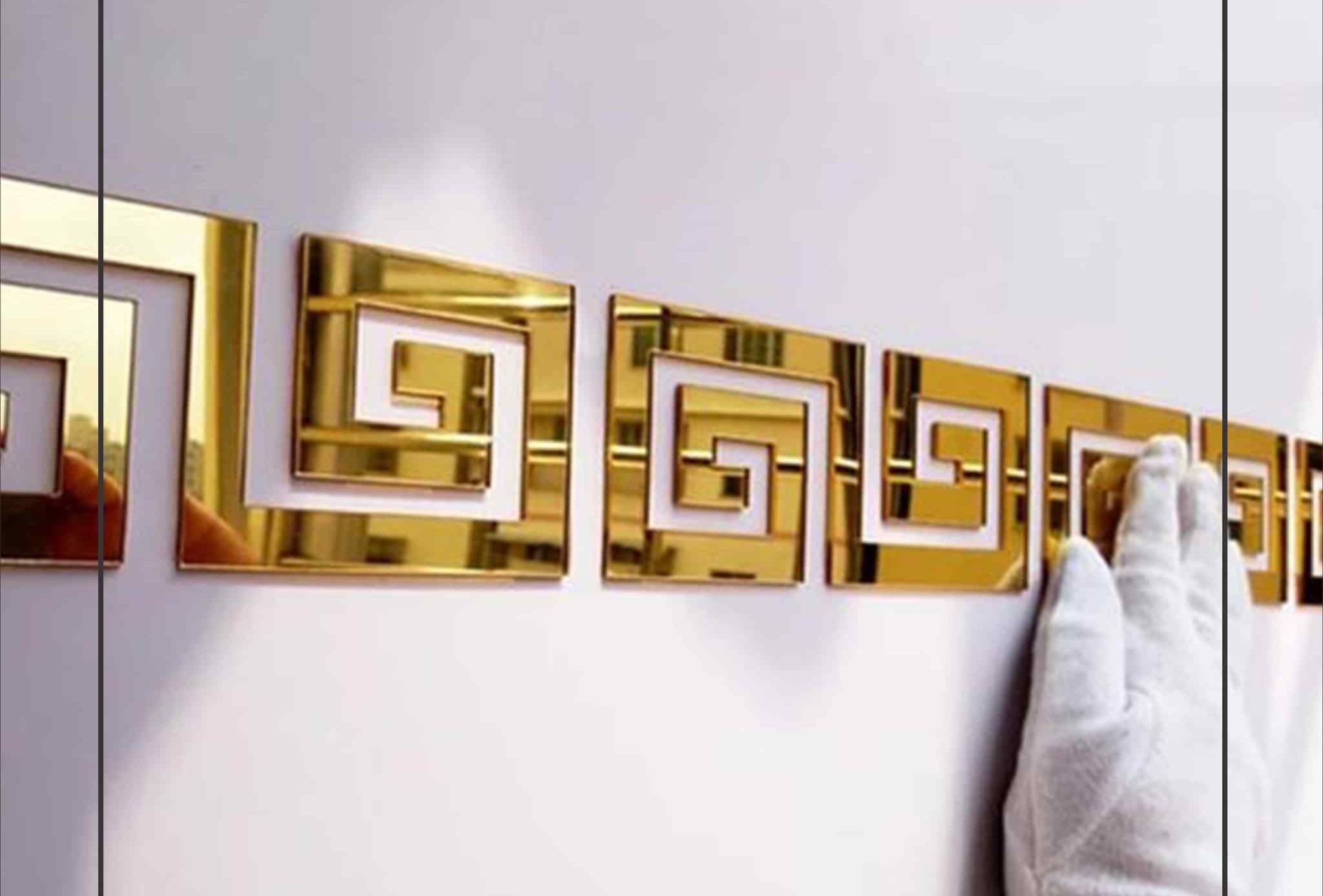 اكليريك مرايه دهبى مع استيكر